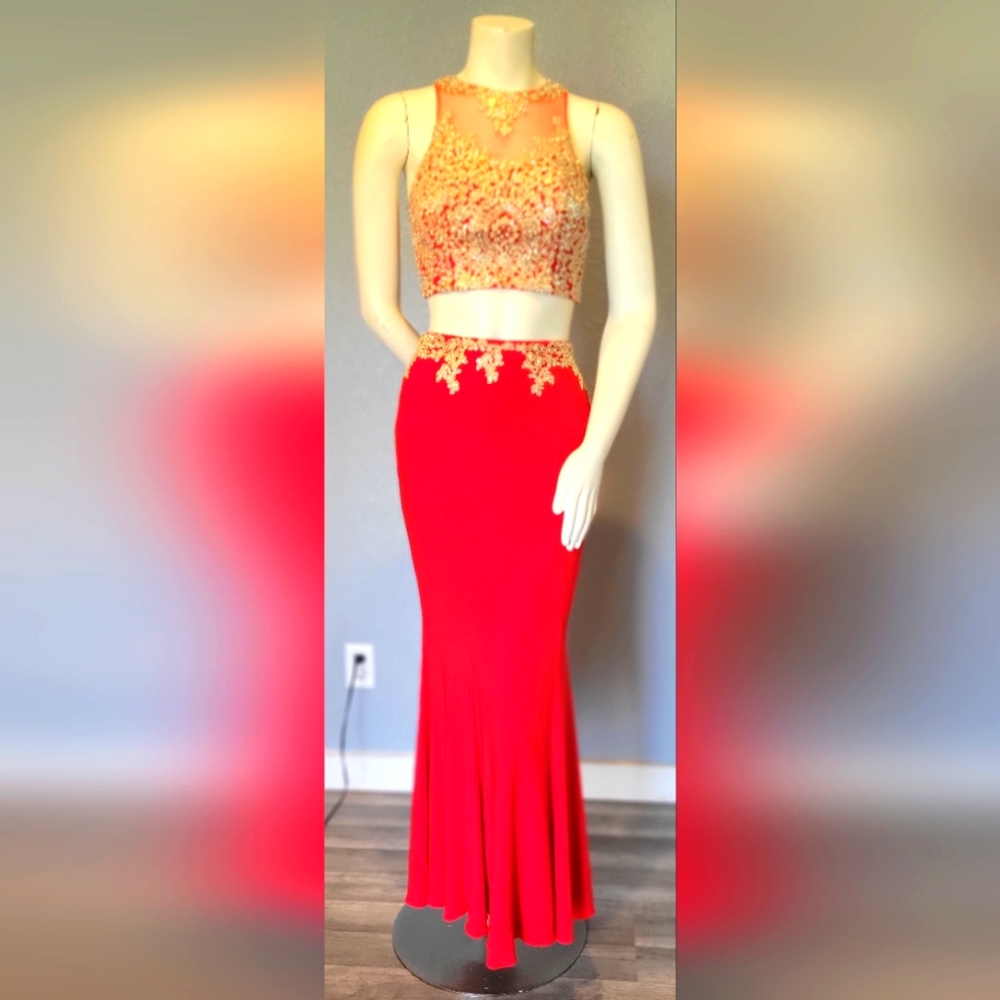 ANNE LEE SEXY Prom Dress 2 Pc  Red And Gold Lace Bodycon  Size S